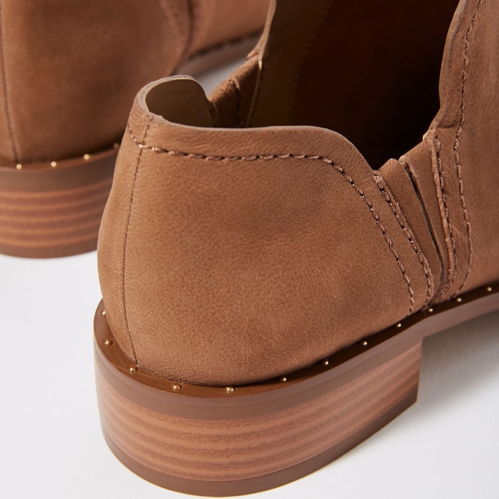 STEVE BY STEVE MADDEN Choncey Booties - Brown Leather - Sz 7 - Picture 4 of 15